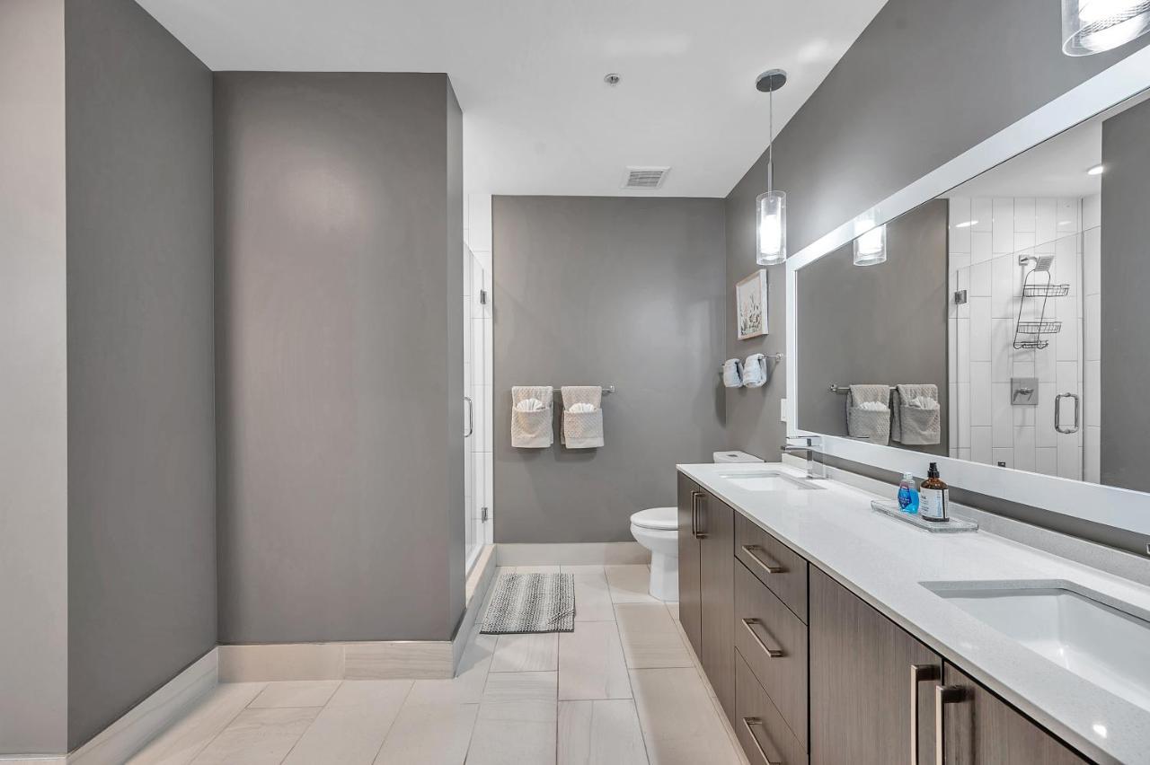 Luxury 1 Bedroom With Den Downtown Tampa Apt - City Views, Rooftop Pool, Workspace Екстериор снимка