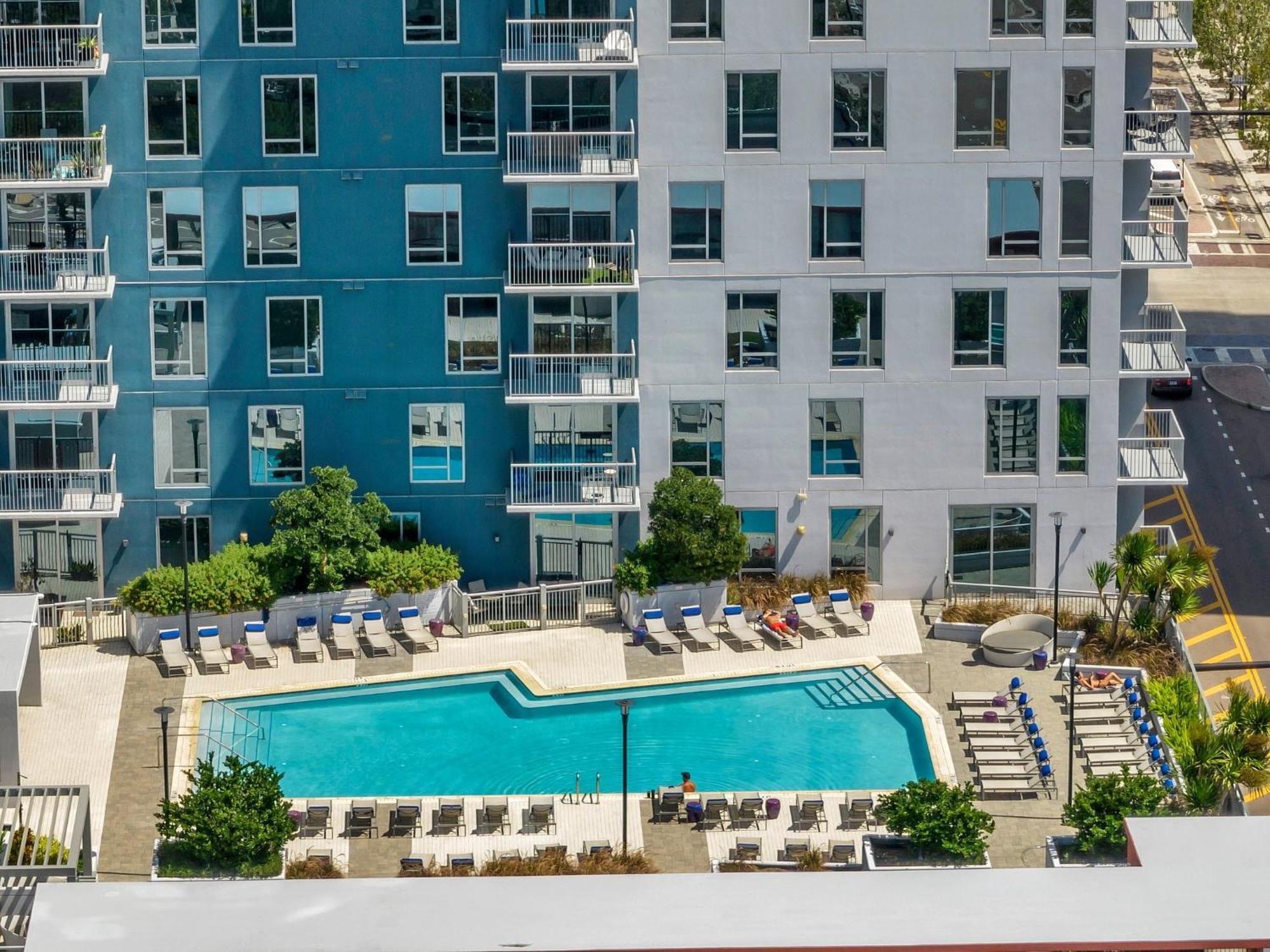 Luxury 1 Bedroom With Den Downtown Tampa Apt - City Views, Rooftop Pool, Workspace Екстериор снимка