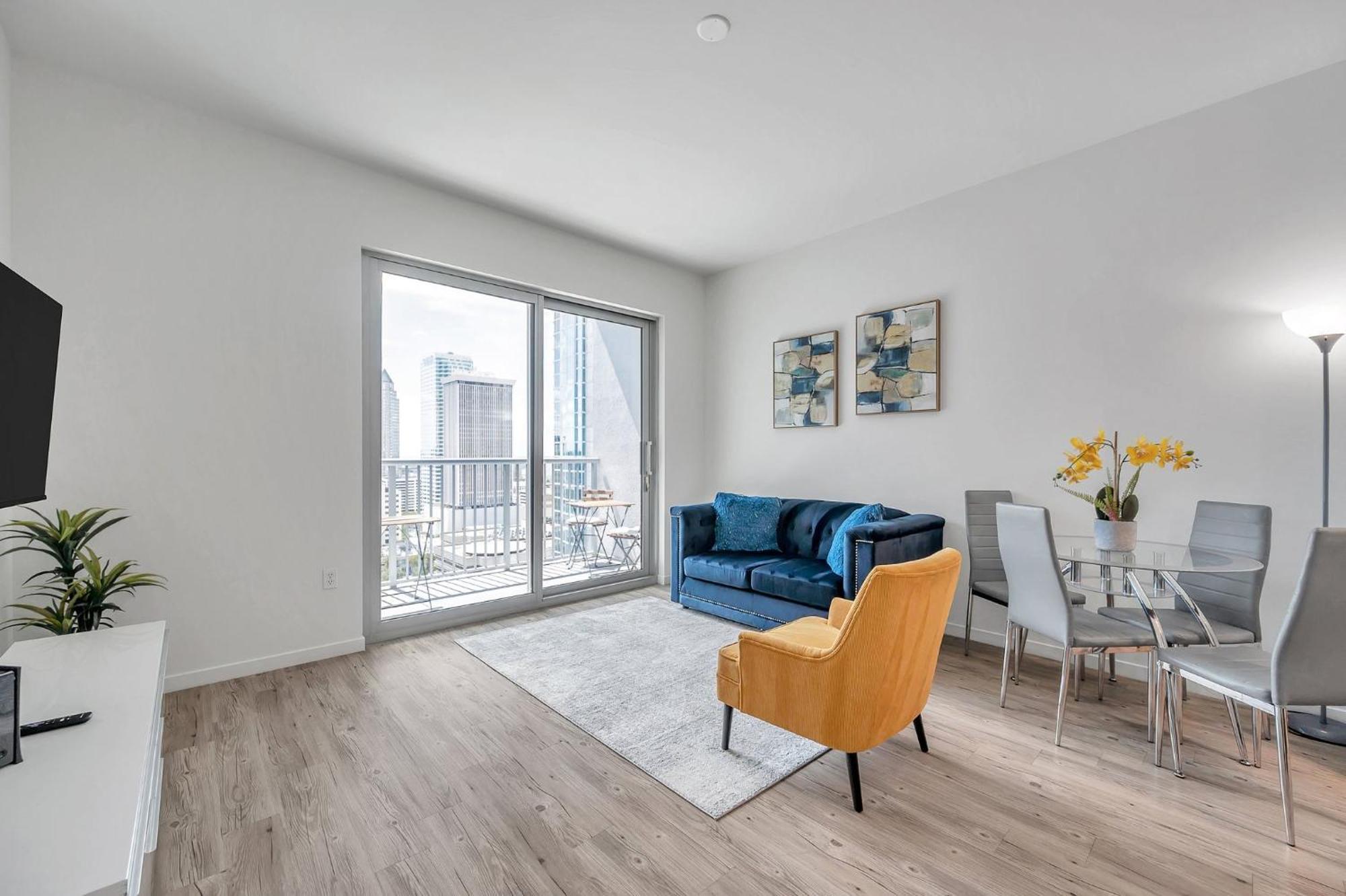 Luxury 1 Bedroom With Den Downtown Tampa Apt - City Views, Rooftop Pool, Workspace Екстериор снимка